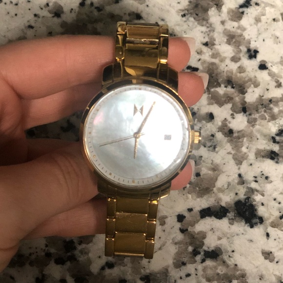 Gold MVMT watch - Picture 1 of 6